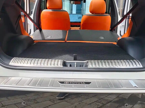 2026 Toyota bZ3X 58.3 kWh, белый - вид 13
