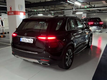 2026 Mercedes-Benz GLE 300 d II (V167) Рестайлинг, чёрный, 11872000 рублей, вид 5
