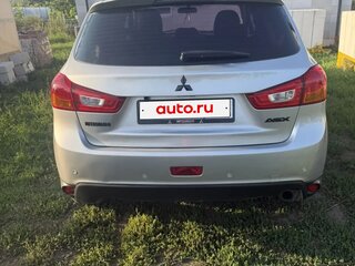 2013 Mitsubishi ASX I Рестайлинг, серебристый, 860000 рублей, вид 5
