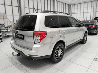 2012 Subaru Forester III Рестайлинг, серебристый, 1200000 рублей, вид 5