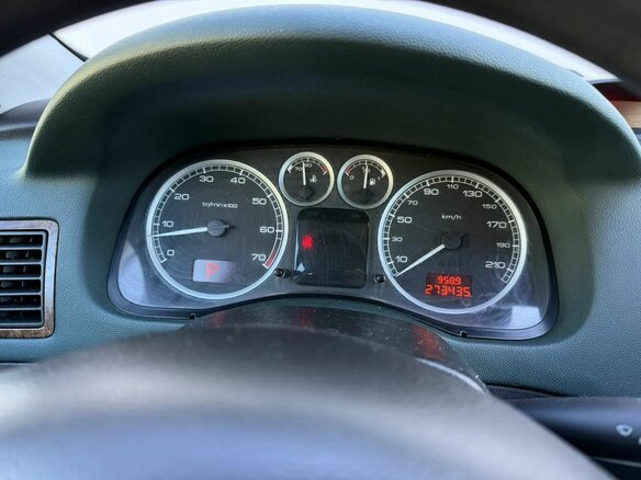 2004 Peugeot 307 I, серебристый, 260000 рублей - вид 14