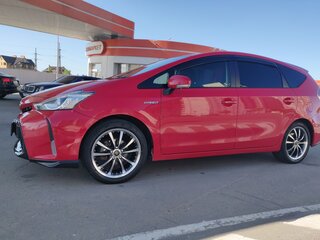 2014 Toyota Prius Alpha I (ZVW40/41) Рестайлинг, красный, 1280000 рублей, вид 1