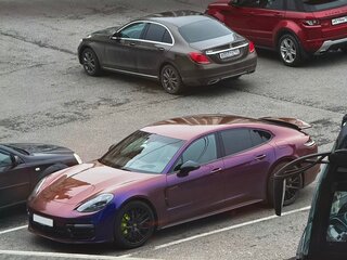 2021 Porsche Panamera 4S E-Hybrid II Рестайлинг, серебристый, 11500000 рублей, вид 5