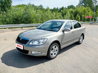 2011 Skoda Octavia DSG7 II (A5) Рестайлинг, серебристый, 620000 рублей, вид 1
