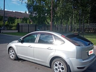 2008 Ford Focus II Рестайлинг, серебристый, 450000 рублей, вид 5