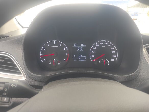 2019 Hyundai Solaris II, белый, 1550000 рублей - вид 11