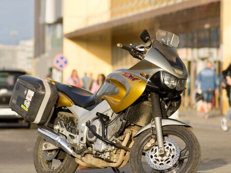 2000 Yamaha TDM850, серебристый, 370000 рублей, вид 3