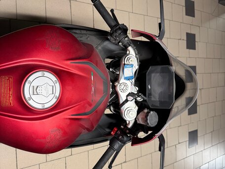 2022 MV Agusta F3 800, красный, 3100000 рублей, вид 5