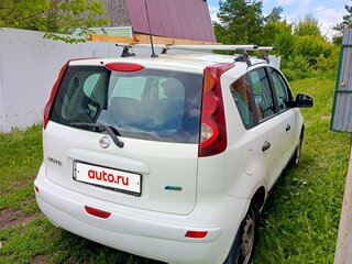 2011 Nissan Note I Рестайлинг, белый, 520000 рублей, вид 2
