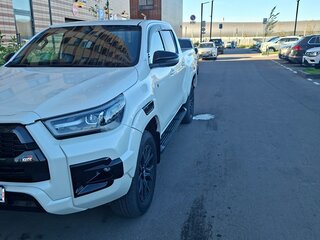 2022 Toyota Hilux VIII Рестайлинг 2, белый, 6099000 рублей, вид 2