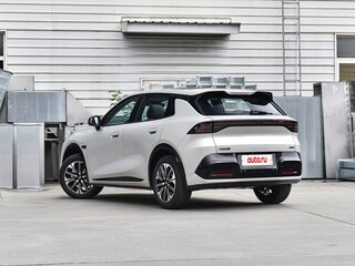 2026 Changan Qiyuan Q05 51.9 kWh II, серебристый, 2558000 рублей, вид 4