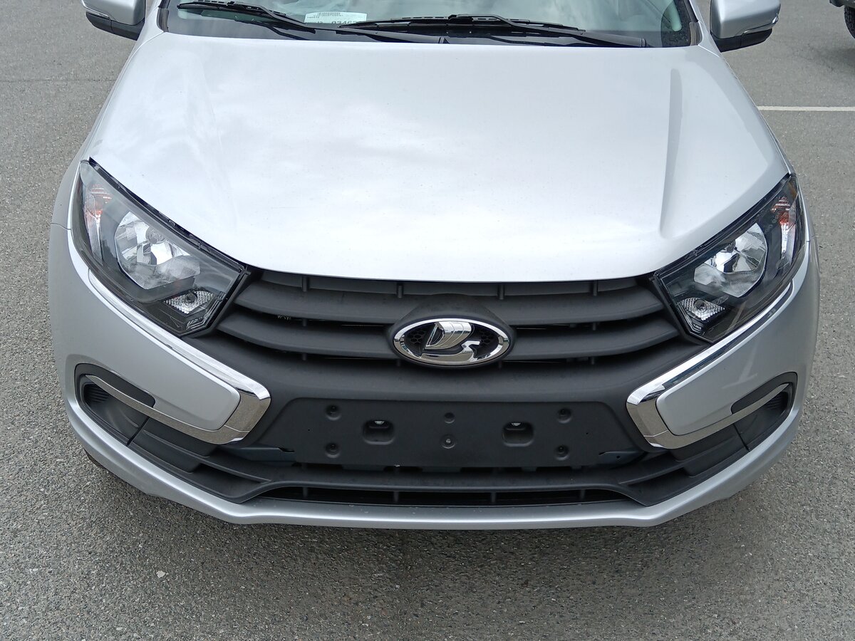 Открыть фотографии: Lada (ВАЗ) Granta I Рестайлинг
