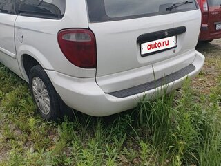 2004 Chrysler Town & Country IV, белый, 420000 рублей, вид 3