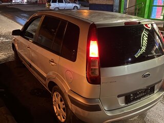 2007 Ford Fusion I Рестайлинг, серебристый, 250000 рублей, вид 4