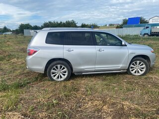 2008 Toyota Highlander II (XU40), серебристый, 1449999 рублей, вид 4