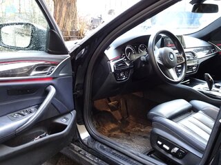 2018 BMW 5 серии 520d xDrive VII (G30/G31/G38), чёрный, 3079000 рублей, вид 4