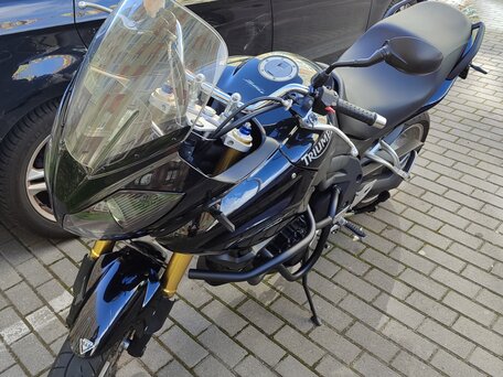 2011 Triumph Tiger 1050, чёрный, 646464 рублей, вид 3