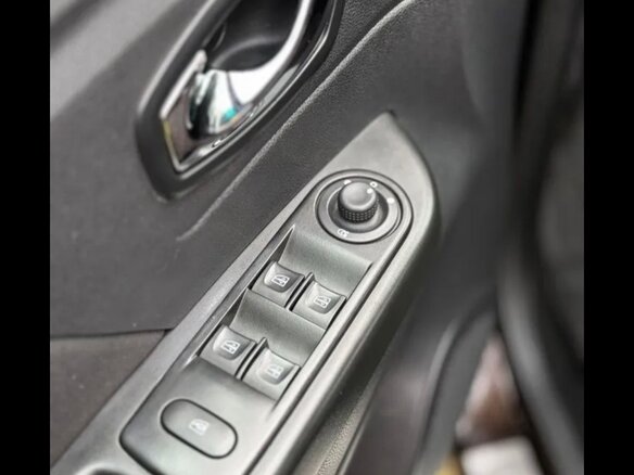 2017 Renault Kaptur I, коричневый, 1170000 рублей - вид 10