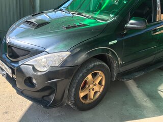 2008 SsangYong Actyon 4-speed I, чёрный, 700000 рублей, вид 4