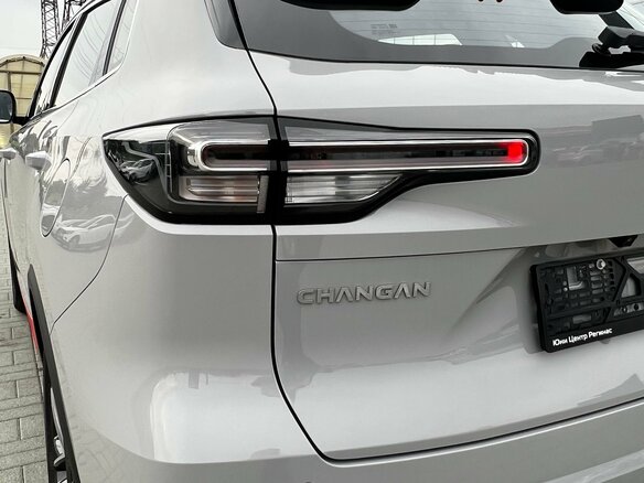 2026 Changan UNI-S I, серый, 3229900 рублей - вид 13