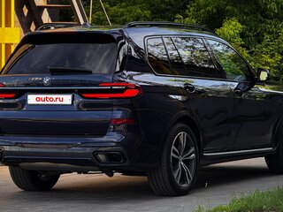 2022 BMW X7 40i I (G07) Рестайлинг, синий, 8020689 рублей, вид 5