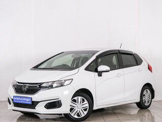 2019 Honda Fit III Рестайлинг, белый, 1234000 рублей, вид 3