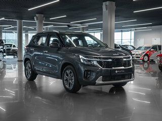 2026 Kia Seltos I Рестайлинг, серый, 3020000 рублей, вид 2
