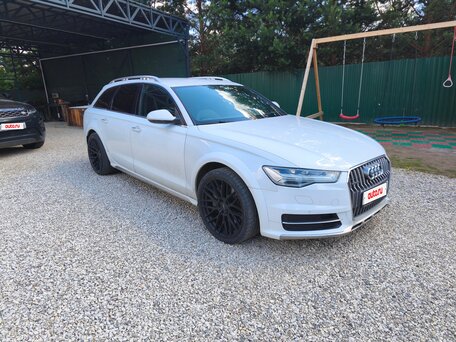 2015 Audi A6 allroad III (C7) Рестайлинг, белый, 3000000 рублей, вид 1