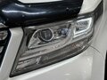 2017 Toyota Alphard III, белый, 3370000 рублей - вид 3