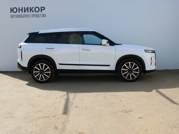 2024 Jaecoo J7 I, белый - вид 3