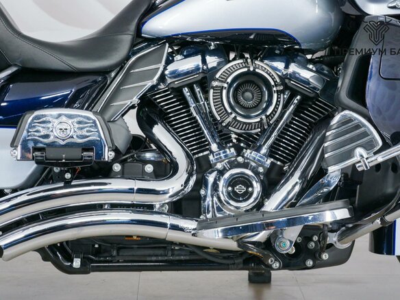 2019 Harley-Davidson Road Glide, синий, 1877000 рублей - вид 9