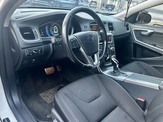 2014 Volvo S60 II Рестайлинг, белый, 1530000 рублей, вид 5