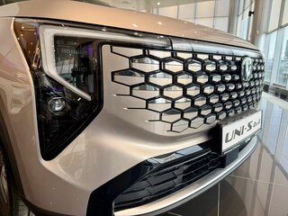 2026 Changan UNI-S I Рестайлинг, золотистый, 2979900 рублей, вид 3