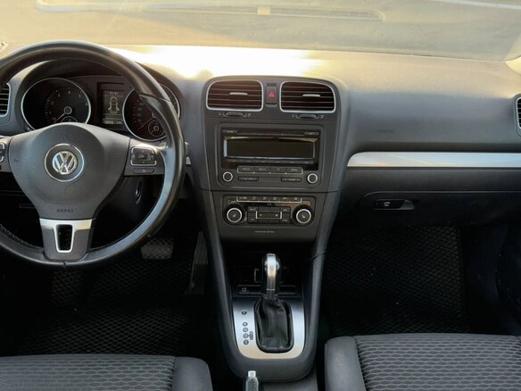 2012 Volkswagen Golf VI, белый, 860000 рублей - вид 7