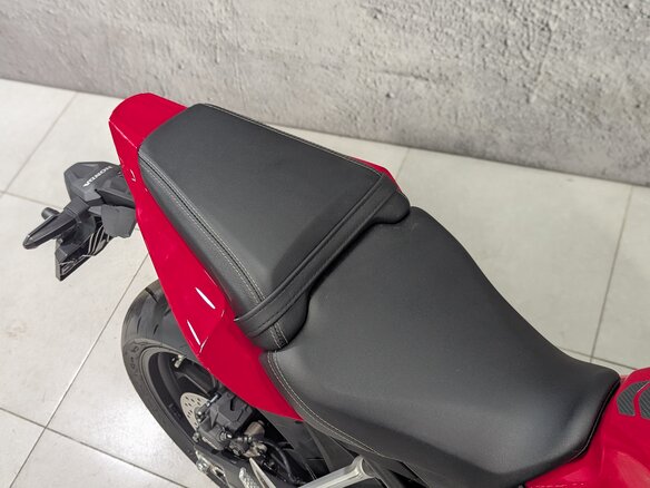 2024 Honda CBR 650R, красный, 1185000 рублей - вид 6