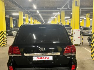 2014 Toyota Land Cruiser 200 Series Рестайлинг 1, чёрный, 3900000 рублей, вид 2