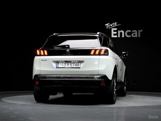 2022 Peugeot 3008 II Рестайлинг, белый, 1440000 рублей, вид 4