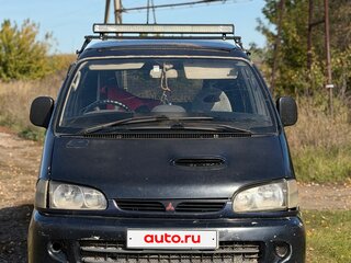 1994 Mitsubishi Delica IV, серебристый, 350000 рублей, вид 2