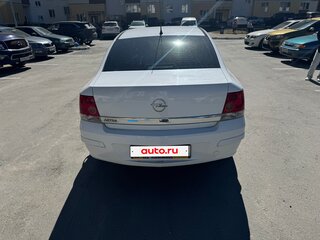 2008 Opel Astra H Рестайлинг, белый, 250000 рублей, вид 3