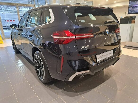 2025 BMW X3 Long 30L xDrive IV (G45/G48), чёрный, 7690000 рублей - вид 7