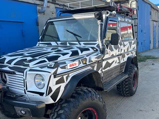 1993 Mercedes-Benz G-Класс 250 II (W463), белый, 850000 рублей, вид 3
