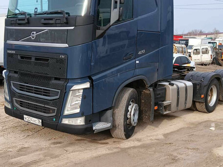 2019 Volvo FH, синий, 8468000 рублей, вид 1