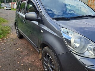 2011 Nissan Note I Рестайлинг, серый, 550000 рублей, вид 3