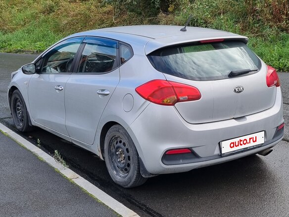 2012 Kia Ceed II, серебристый, 650000 рублей - вид 3