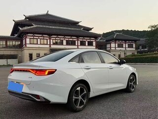 2023 Geely Emgrand L I, белый, 1211098 рублей, вид 4