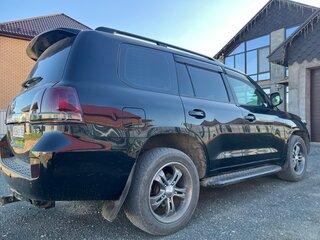 2010 Toyota Land Cruiser 200 Series, чёрный, 2800000 рублей, вид 4