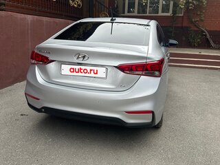 2019 Hyundai Solaris II, серебристый, 1180000 рублей, вид 3