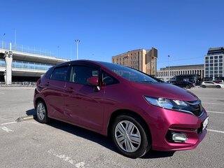 2018 Honda Fit III Рестайлинг, розовый, 1350000 рублей, вид 4