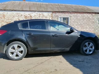 2012 Chevrolet Cruze I Рестайлинг, чёрный, 450000 рублей, вид 3