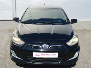 2014 Hyundai Solaris I, чёрный, 750000 рублей, вид 4
